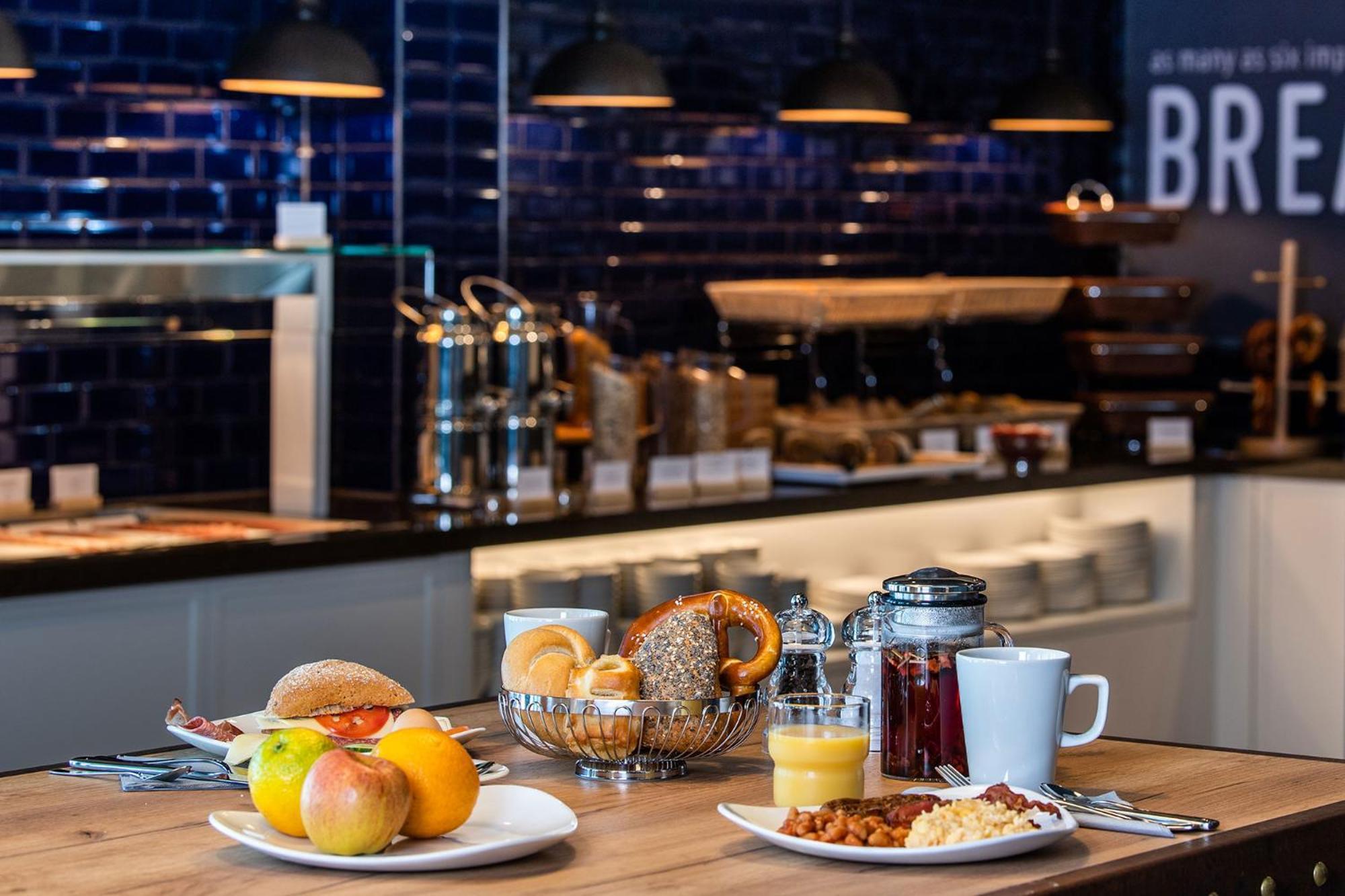 Premier Inn Leipzig City Hahnekamm Εξωτερικό φωτογραφία